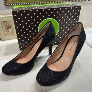 BLACK GLITTER HEELS